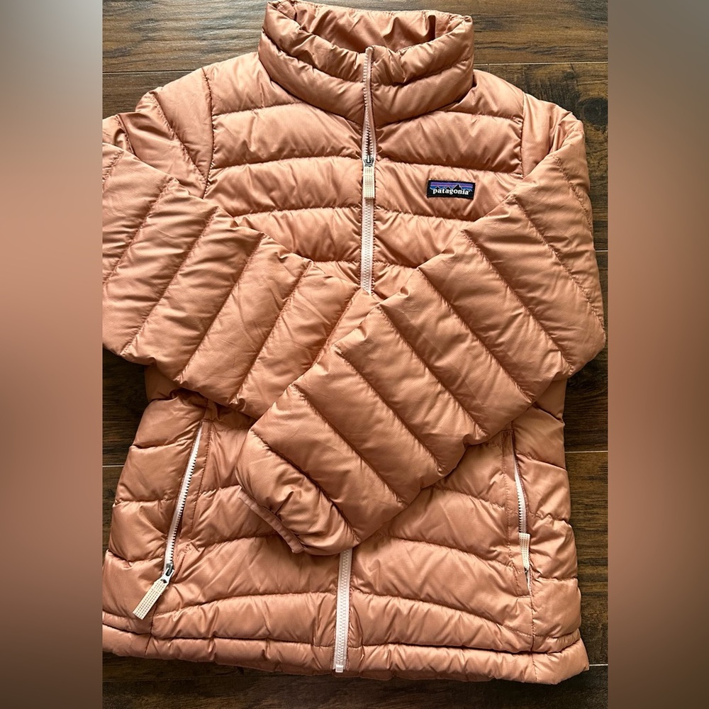 Patagonia Girls Pink Puffer Coat L
